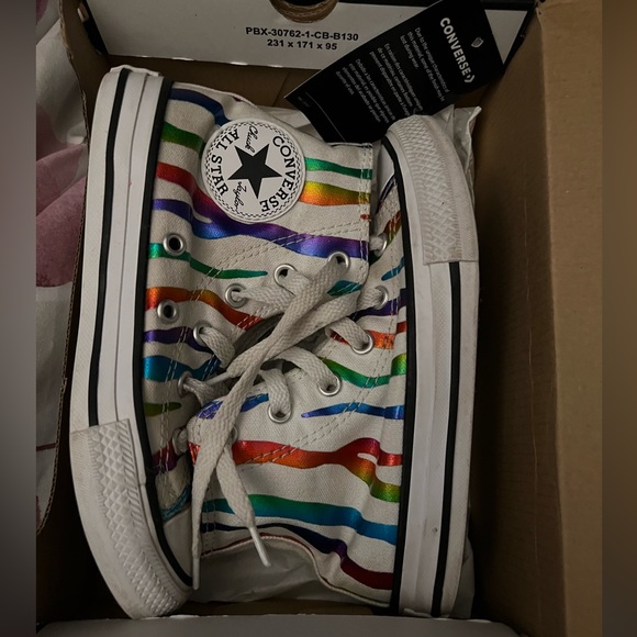 Converse Archive Zebra Chuck Taylor All Star Kids SZ 12, Like New - Picture 4 of 9